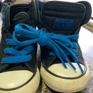 Toddler chuck Taylor converse. Super cute !